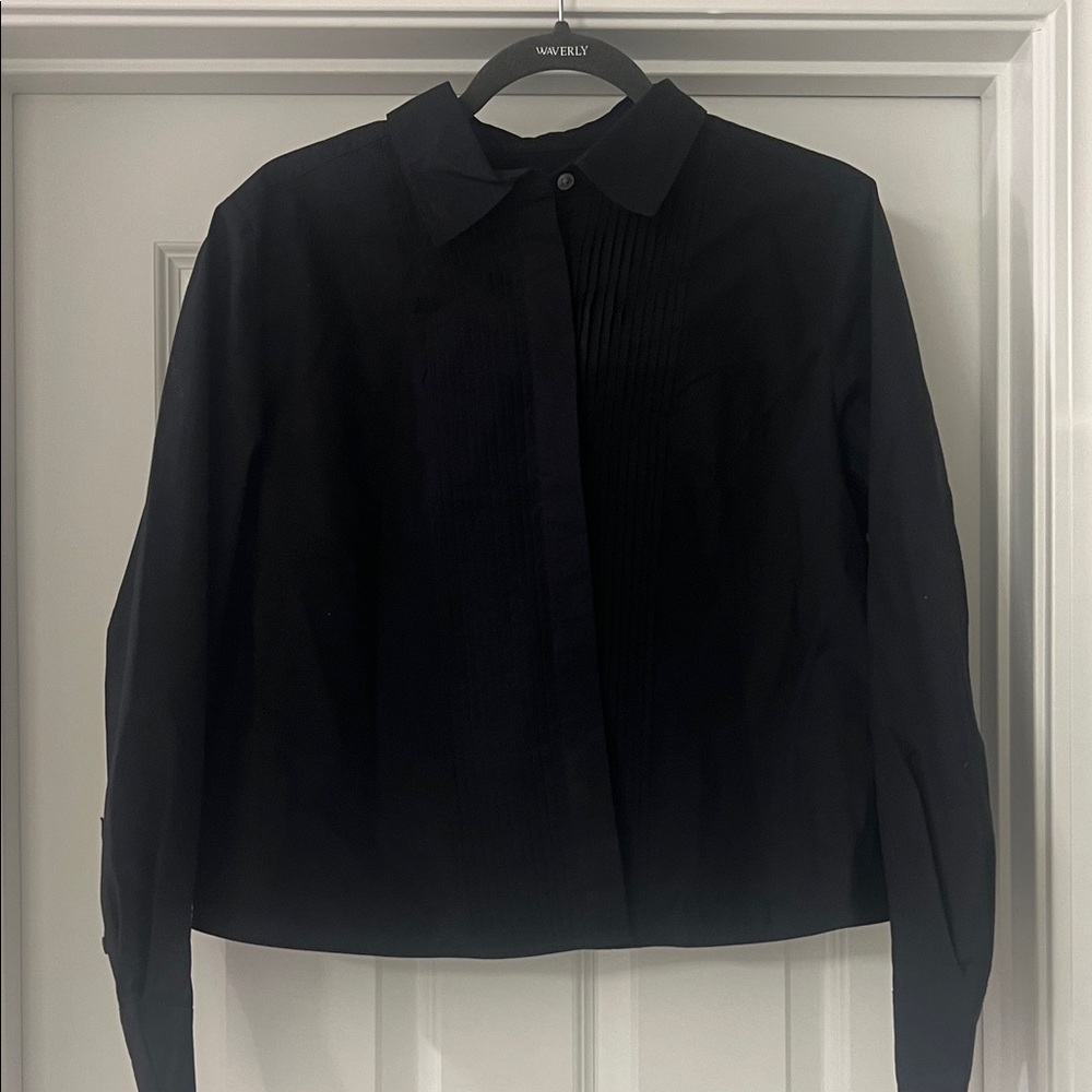 Banana Republic Black Pleated Button Front Shirt